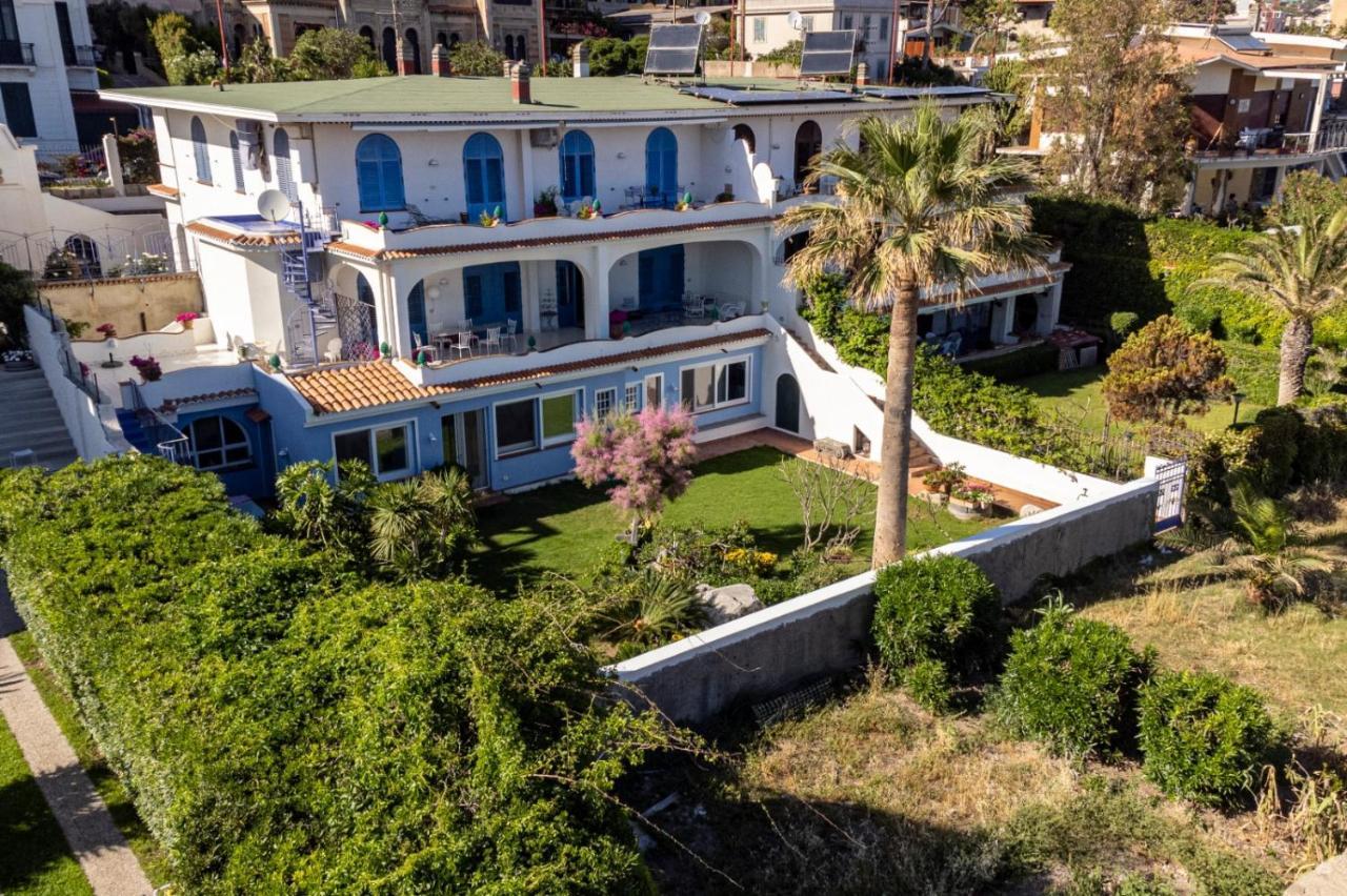 Casa Azzurra Messina Exterior foto